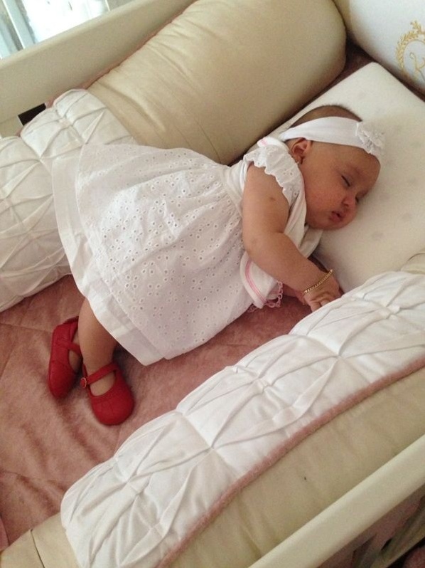 Bebê dormindo - Natalia Guimarães - Paraiso Moda Bebê