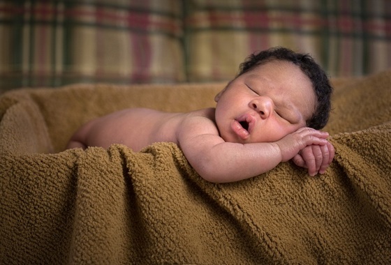 Bebê dormindo - Foto: Flashon Studio/ShutterStock